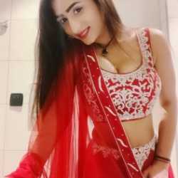 Acıbadem Gevşeten Kaba Escort Lale